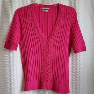 LIKE NEW Women's Van Heusen ribbed-knit short-sleeve cardigan.
